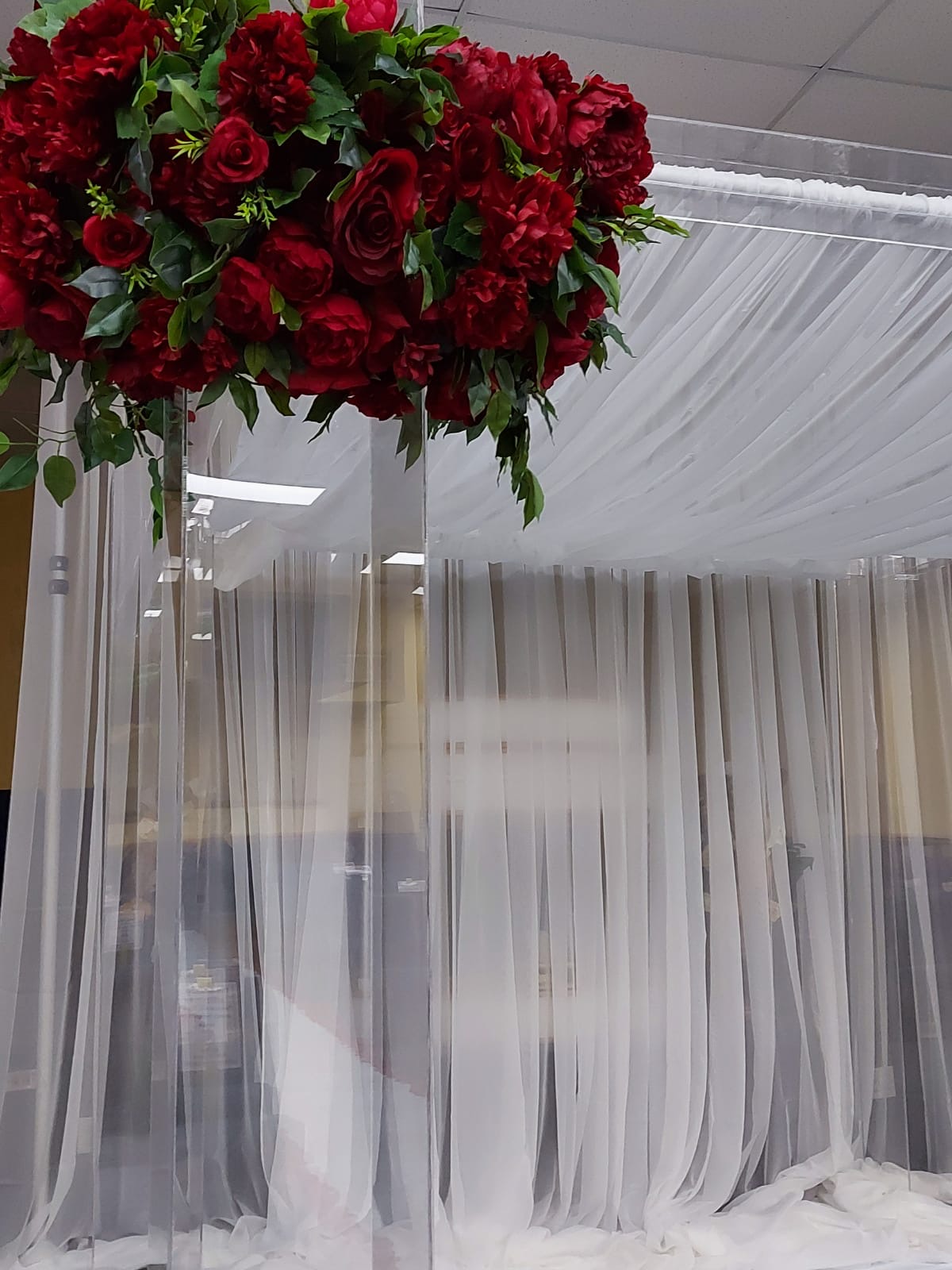 acrylic_chuppah_red_florals_2.JPG